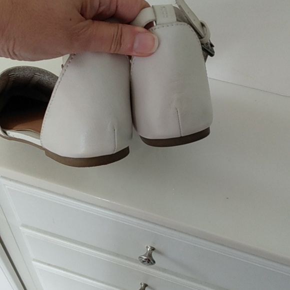 Pointed Toe Fisherman Flats with Ankle Strap ! Trendy - Picture 6 of 10